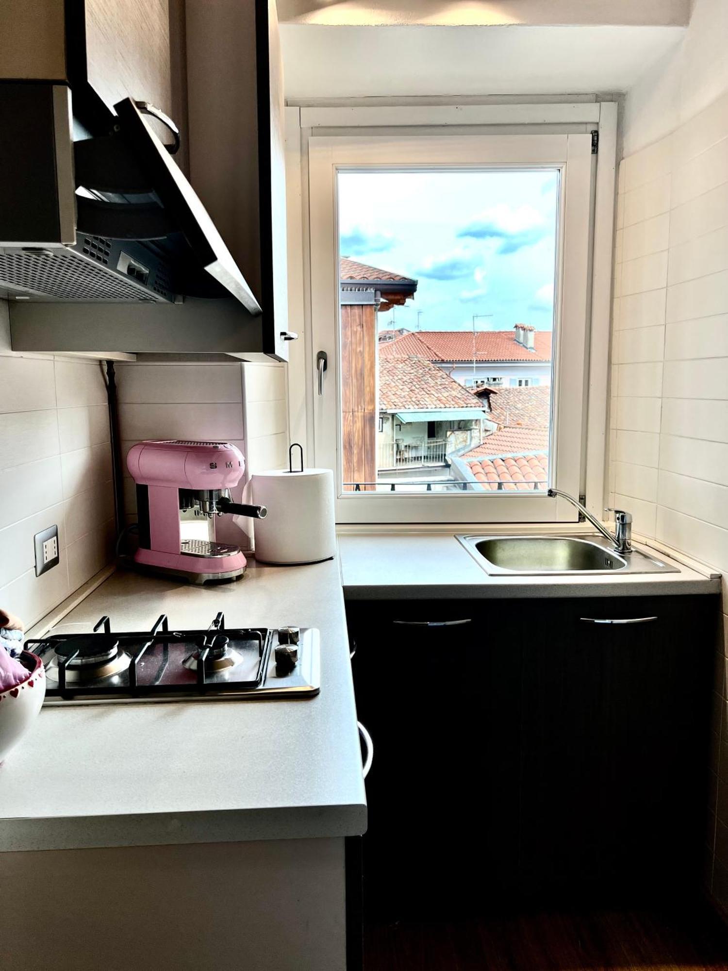 Casa Sul Lago Arona Eksteriør billede