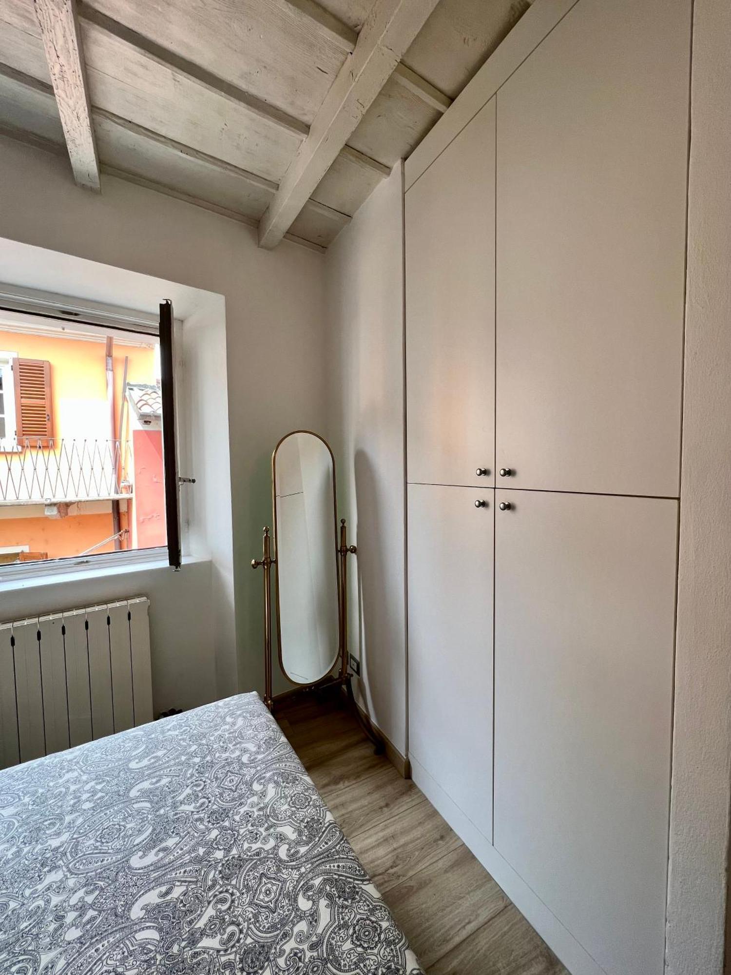 Casa Sul Lago Arona Eksteriør billede